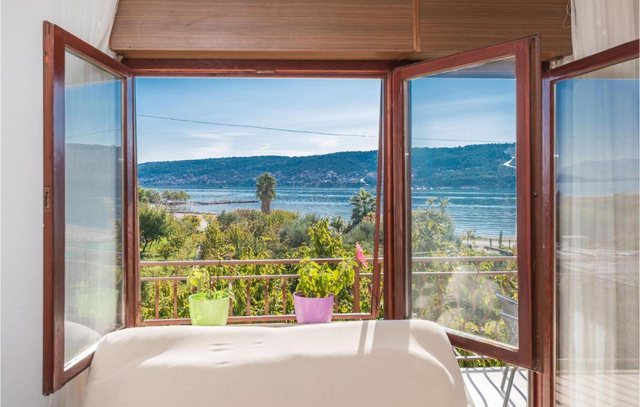 Beautiful Apartment In Trogir With Wifi Exterior foto